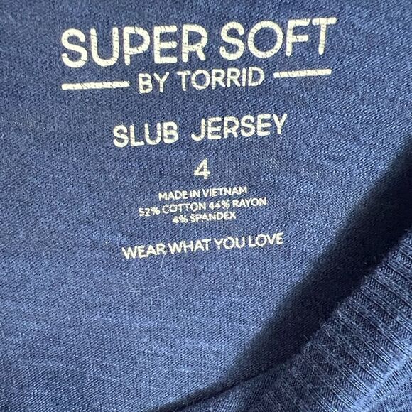 Torrid Womens Navy and Cream Slub Jersey Raglan Blouse 0637 - Picture 5 of 9